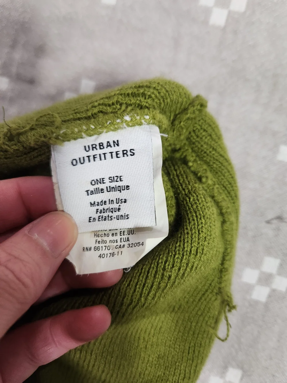 Urban Outfitters Adult OS olive green cuffed knit beanie